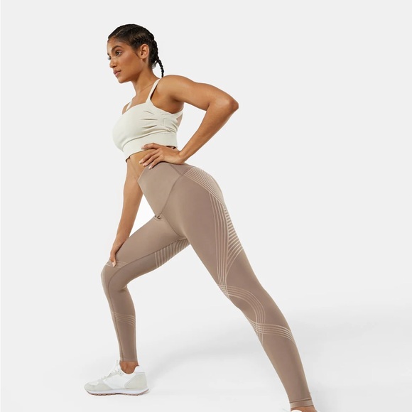 Fanka Body Sculpt 7/8 Tan Leggings (Reversible Wear), Size Medium - Picture 2 of 4